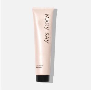 Mary Kay Extra Emollient Night Cream in Elegant Pink